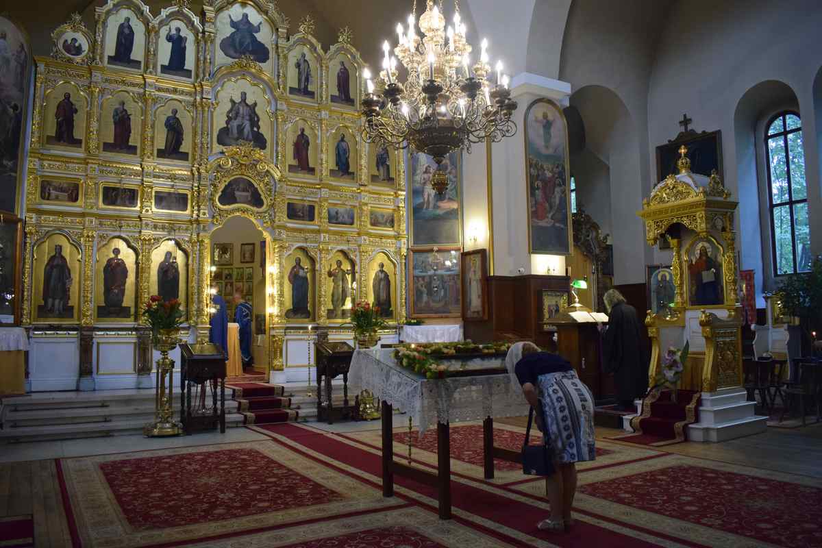 Предпразненство на Успение Богородично