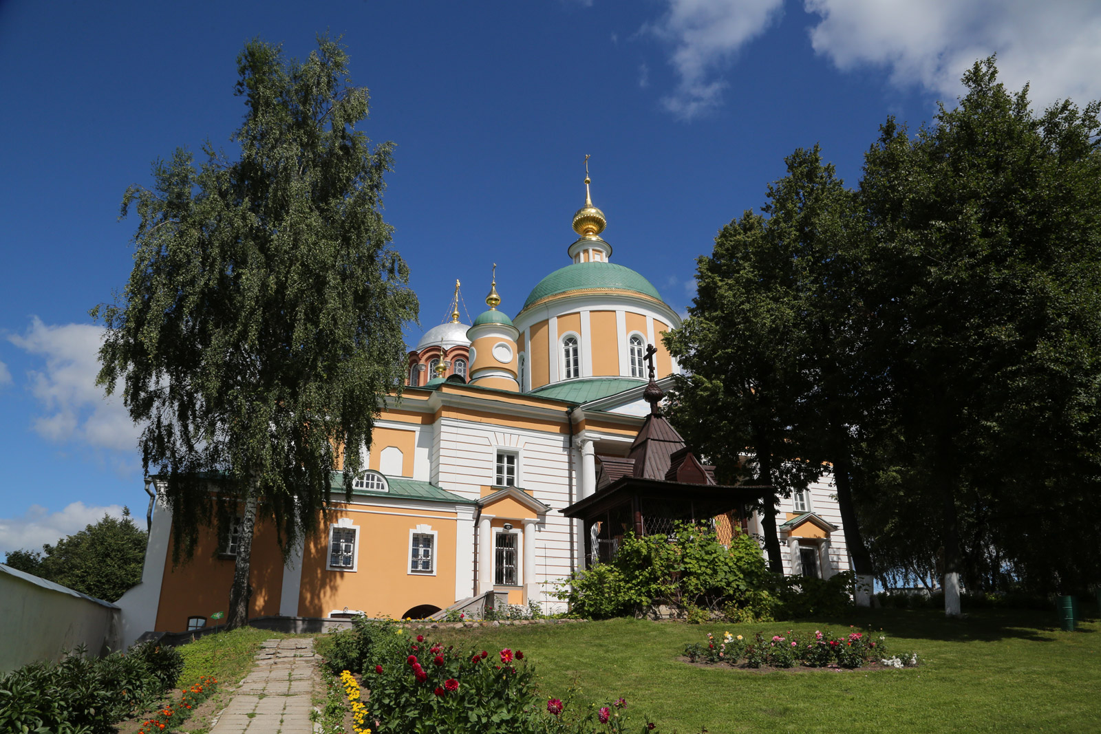Покровский Хотьков монастырь