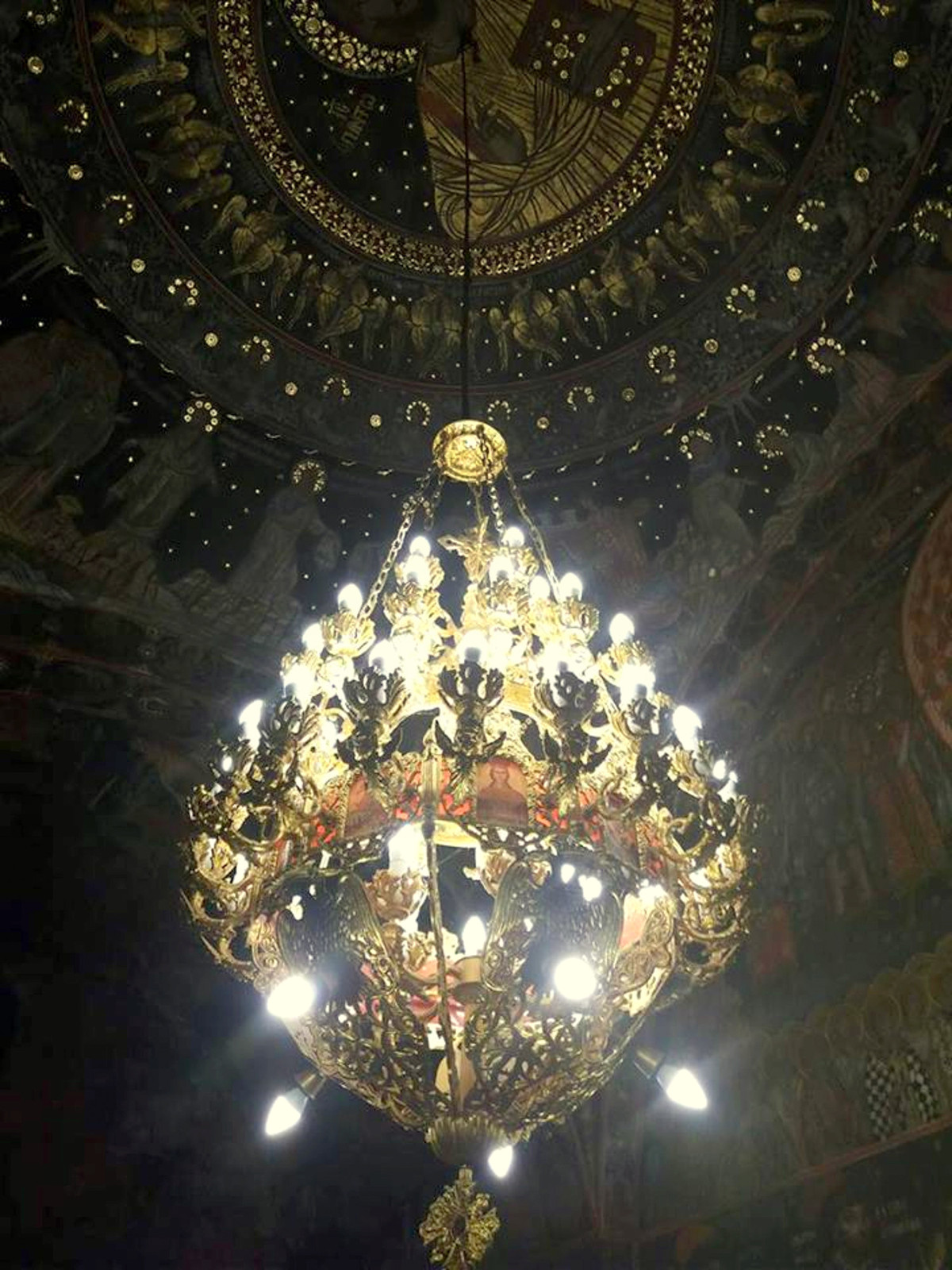 Светлини и сенки