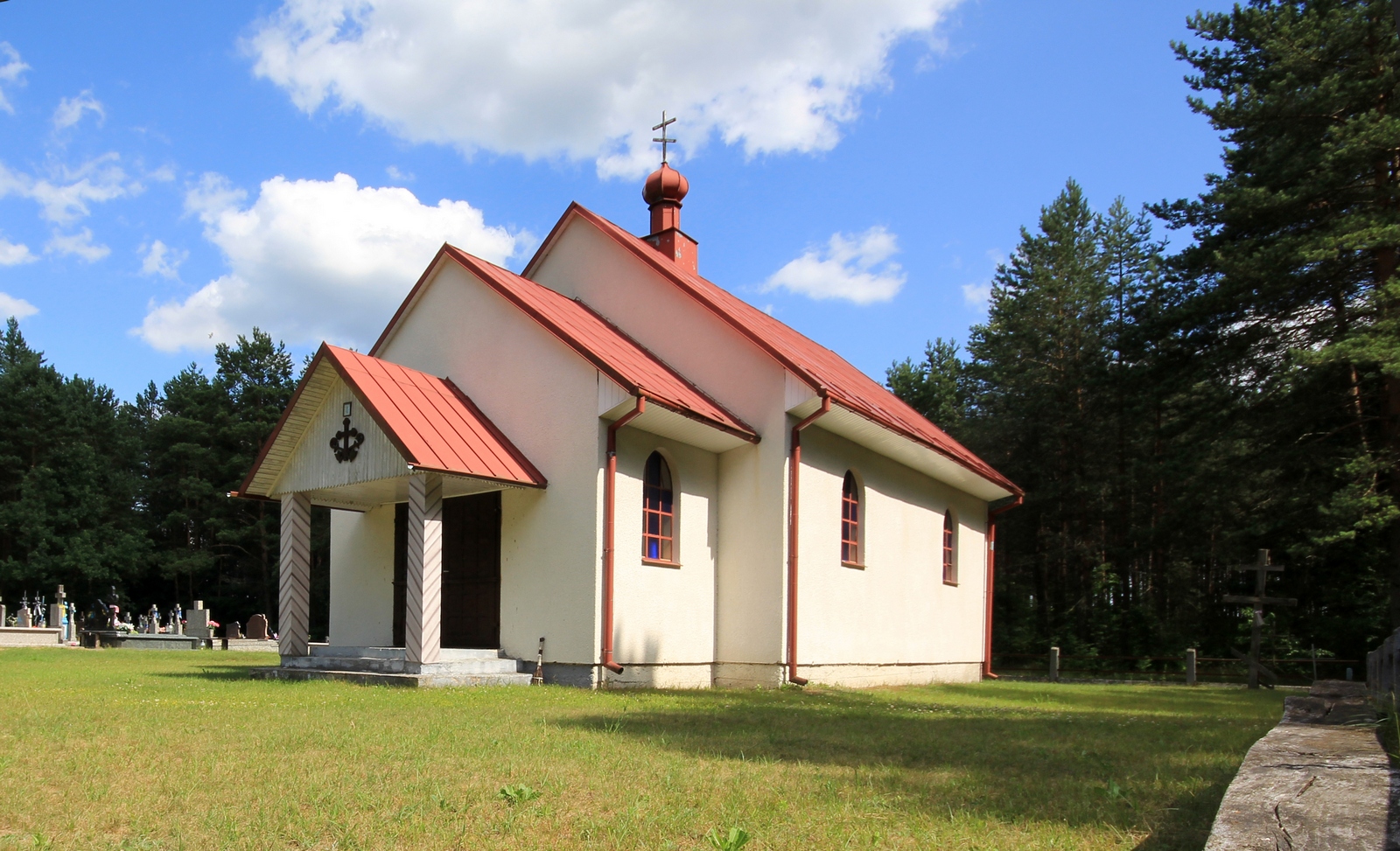 Orthodox cementary chapel in Jelonka