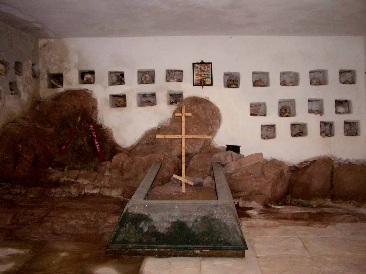  Костница в  Манастир„Свети Йоан Рилски” – край гр.Чипровци, област Монтана