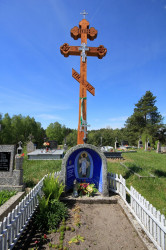 jarek1 
At a cementary in Szeszyły 
2017-08-05 20:05:53