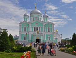 vladimir2105 
Святое Дивеево. Троицкий собор 
2017-08-06 20:32:33