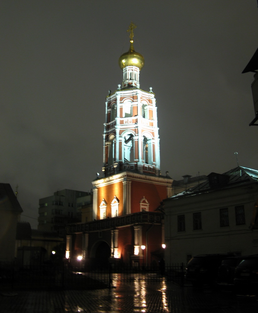 Свято-Никольский монастырь на Петровке. Москва.