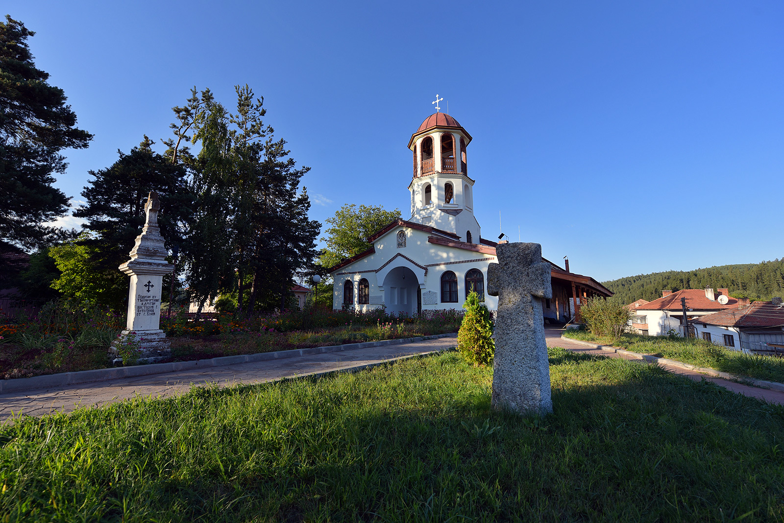 Църква Св. Великомъченик Георги Победоносец, Баня