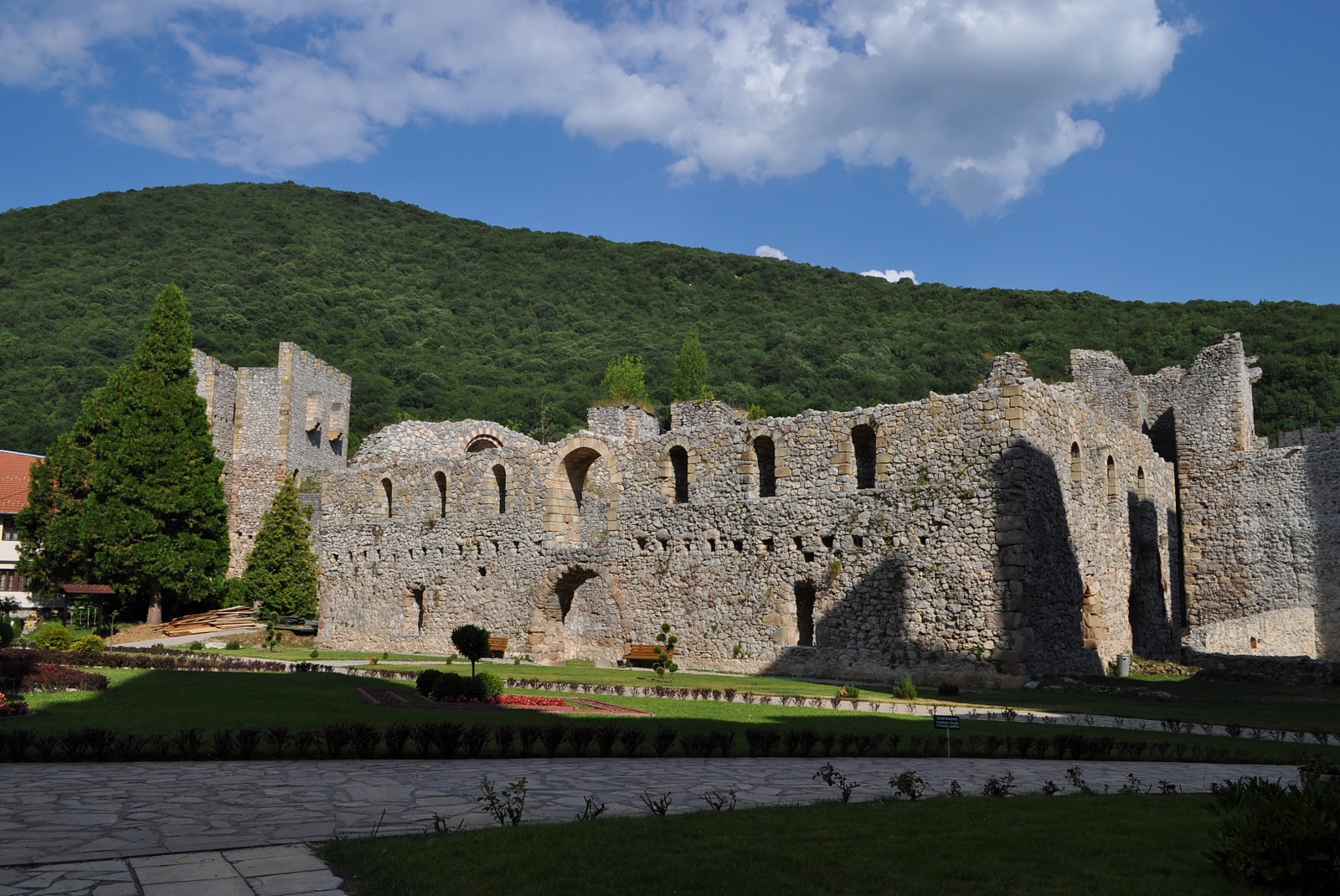 Манастир Манасија (3) Стара трпезарија
