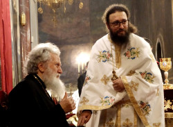 jarek 
At Divine Liturgy in St. Alexander Nevski Cathedral in Sofia 
2017-09-11 20:33:44