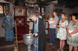 jarek1 
A baptism at Albanasi Convent 
2017-09-11 20:40:05