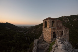 alik 
Church of the Holy Mother of God, Asen&#039s Fortress 
42 
2017-09-13 22:51:22