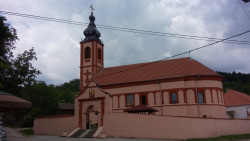 Dragoljub 
Храм Светог Великомученика Георгија у сремачком селу Лежимиру 
2017-09-30 13:21:14