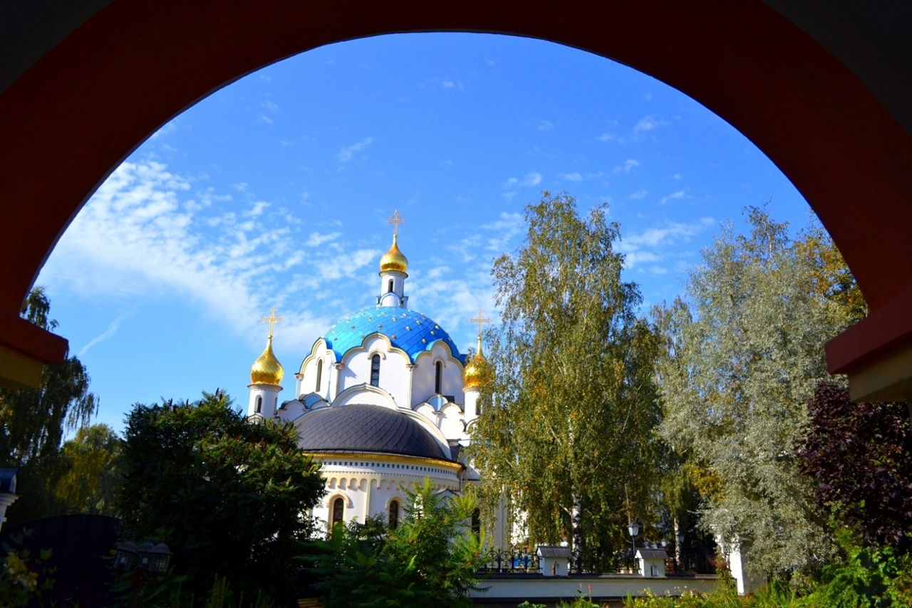 Church in honour of the Reigning Icon of the Mother of God 