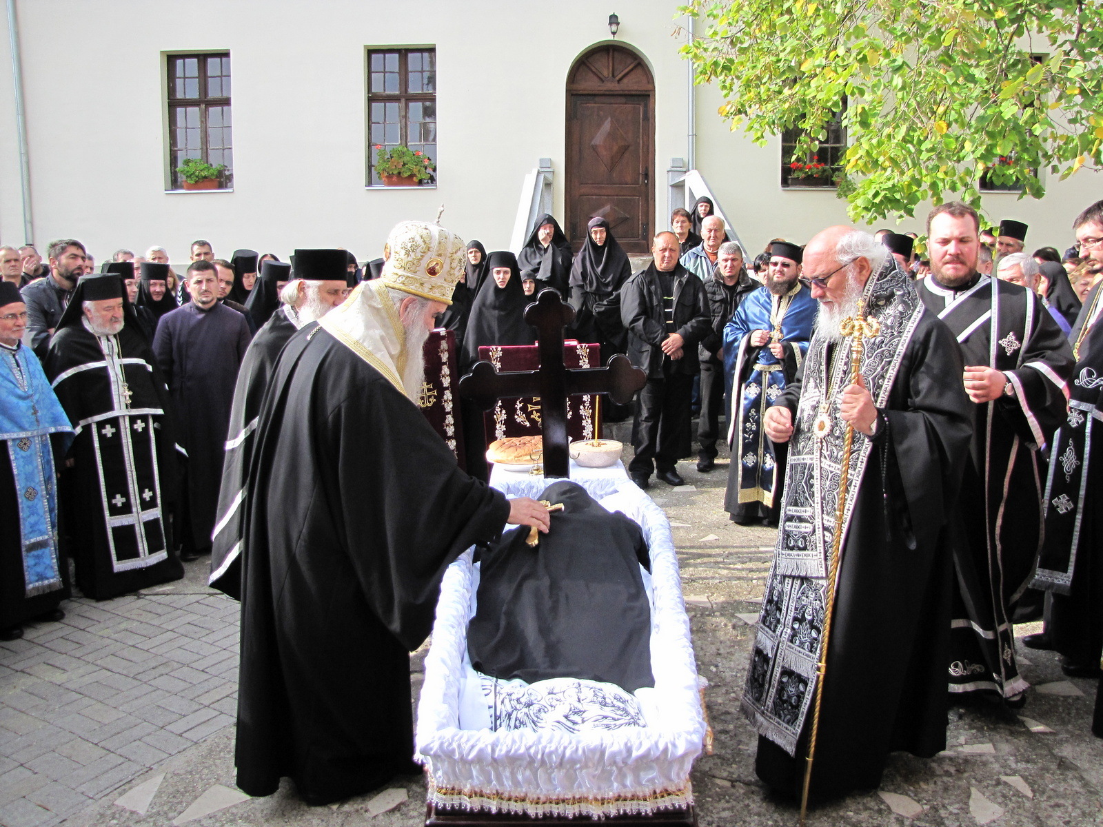 Опело Игуманији Параскеви