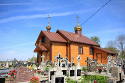 jarek 
The Orthodox cementary church in Knorydy 
2017-10-16 20:06:26