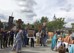 GrigorukAleks 
Празднование Успения Пресвятой Богородицы в п.Новоуткинск Свердловской обл. 
2017-10-26 17:16:51