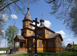 jarek11 
The Orthodox church in Juszkowy Gród 
2017-10-26 18:20:39