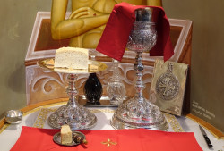 jarek11 
The Divine Liturgy in Sts Peter and Paul Cathedral in Chania 
2017-10-28 19:13:53