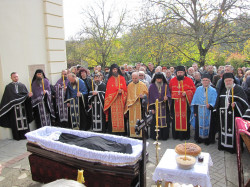 mmaksim 
Опело Игуманији Параскеви 
2017-10-29 15:46:02