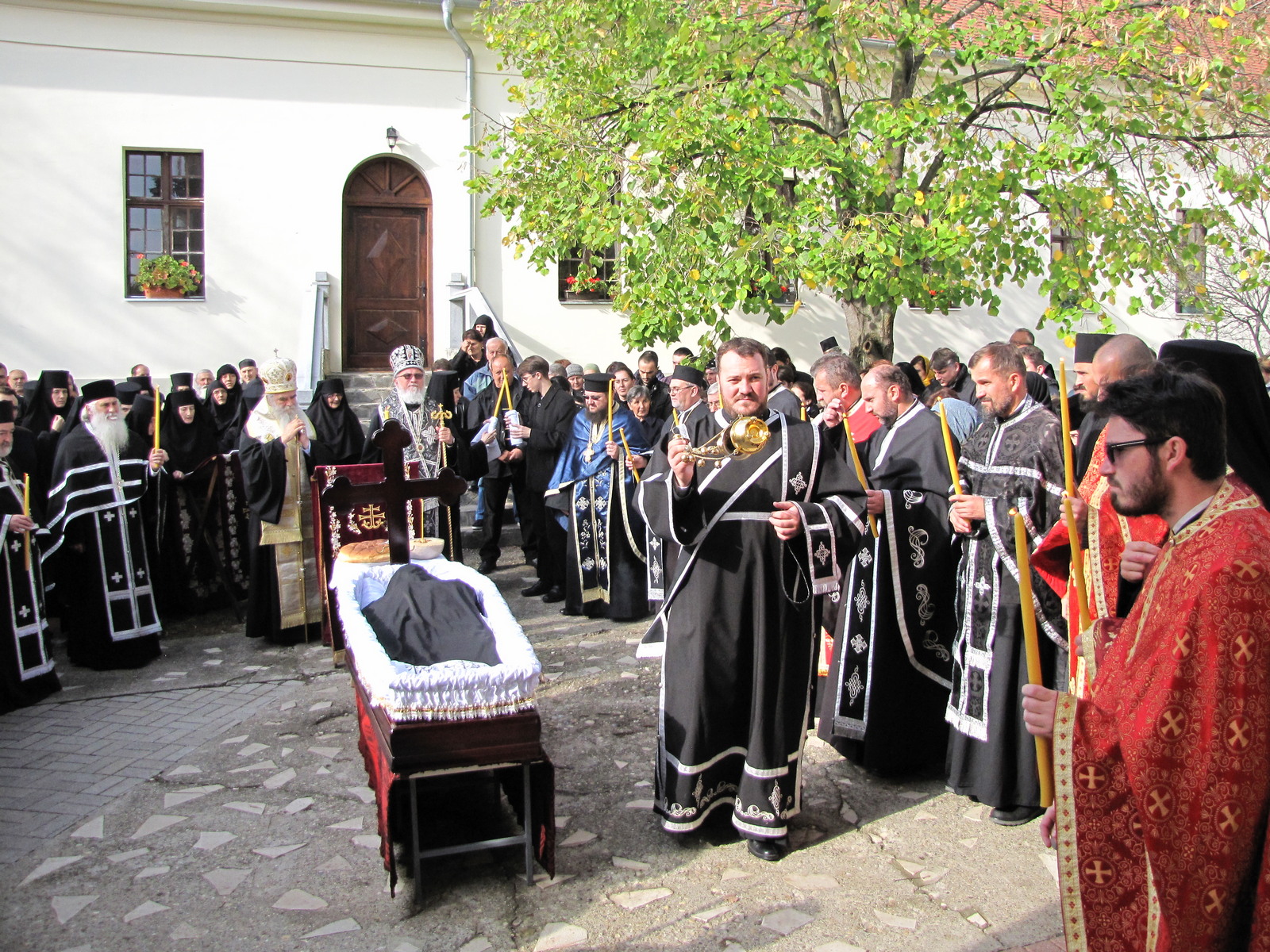 Опело Игуманији Параскеви