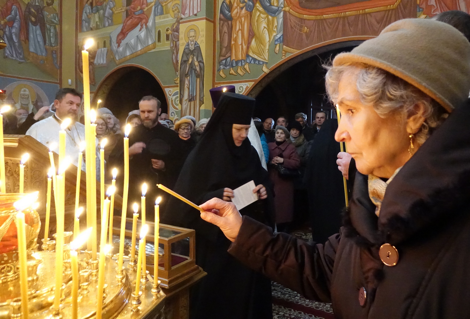 St. Nectarios of Egina relics in Zwierki Convent