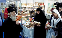 joanikije 
Патријарх српски Иринеј на сајму књига 
2017-11-02 21:39:28