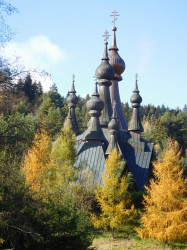 jarek 
The autumn in Polish mountains. The Orthodox church in Krynica-Zdrój  
2017-11-05 21:55:18