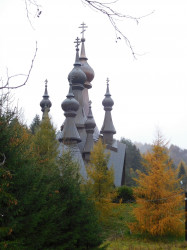 jarek 
The autumn in Polish mountains. The Orthodox church in Krynica-Zdrój  
2017-11-05 21:57:15