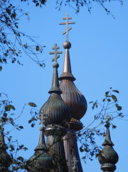 jarek 
The autumn in Polish mountains. The Orthodox church in Krynica-Zdrój  
2017-11-05 21:59:32