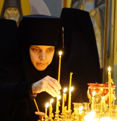 jarek1 
St. Nectarios of Egina relics in Zwierki Convent 
2017-11-26 22:47:07