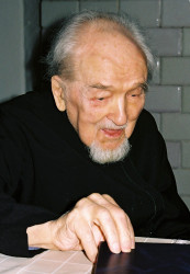 jarek11 
Quite old portraits... Fr. Serafin Żeleźniakowicz, 2004 
2017-12-04 21:59:02