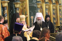 GrigorukAleks 
  Патриарх Иерусалимский Феофил и Митрополит Екатеринбургский и Верхотурский Кир 
2017-12-07 17:02:27
