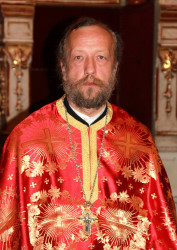 jarek11 
Quite old portrais... Fr. Jerzy Tofiluk, 2010 
2017-12-27 14:09:07
