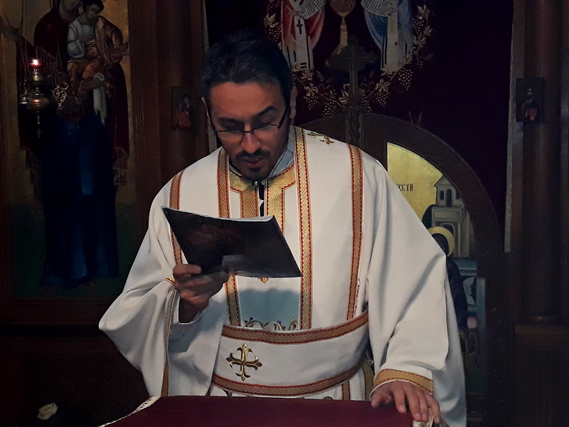 Читање посланице Патријарха српског господина Иринеја  на Божић