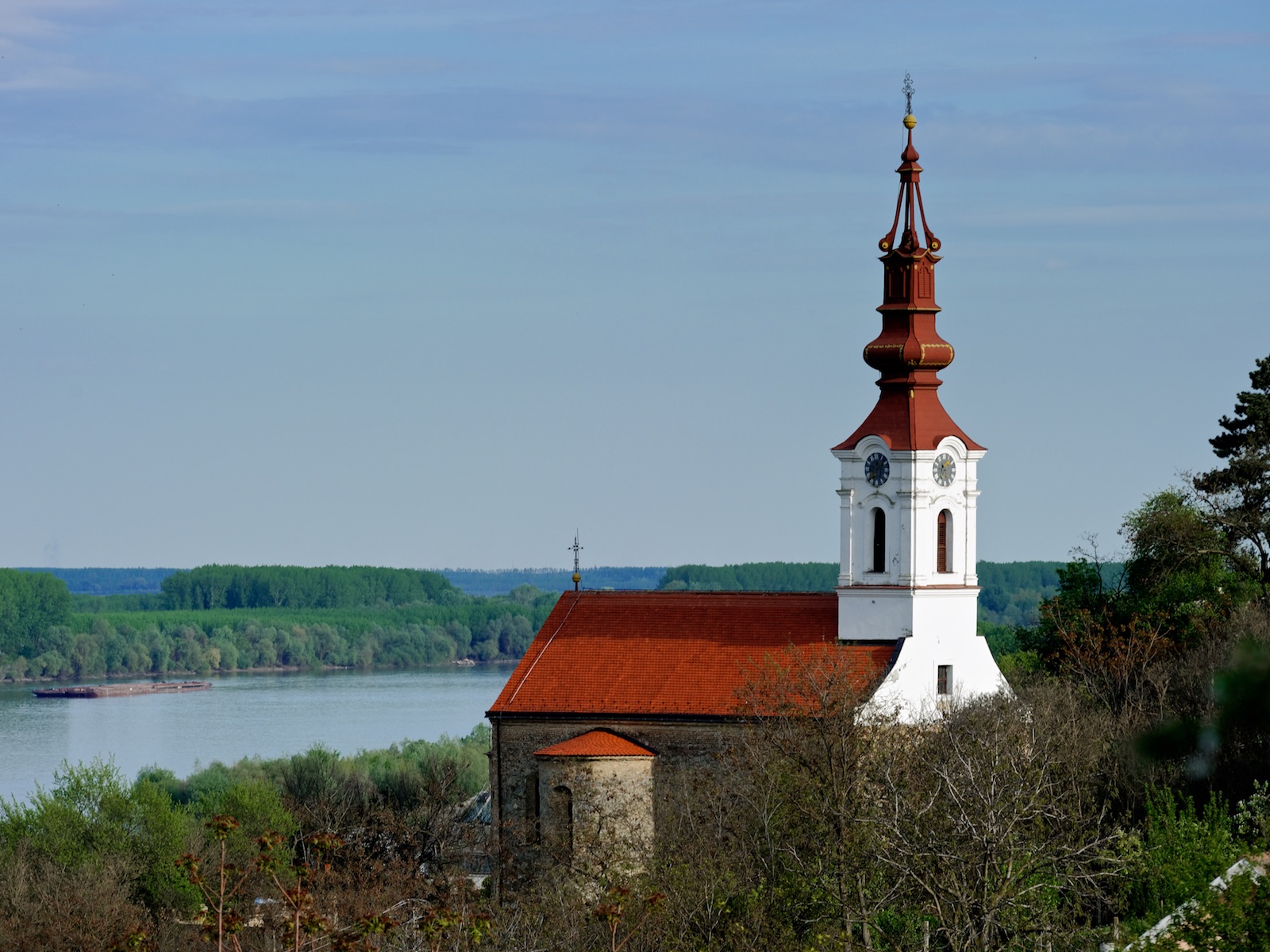 Црква св. Николе у Сланкамену