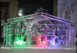 GrigorukAleks 
Ледовая скульптура "Рождество " 
2018-01-07 20:44:22
