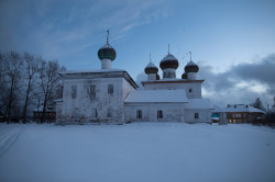 AlexandraP 
Каргополь. Храмовый ансамбль Благовещенской и Никольской церквей 
2018-01-16 17:18:27