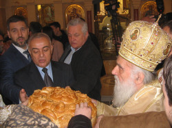 PedjaVid 
Breaking the holy Slavic cake for the holiday of St. Sava 
2018-01-27 19:21:05