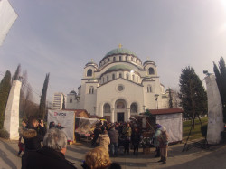 PedjaVid 
Christmas village in front of the Temple 
2018-01-28 19:45:48