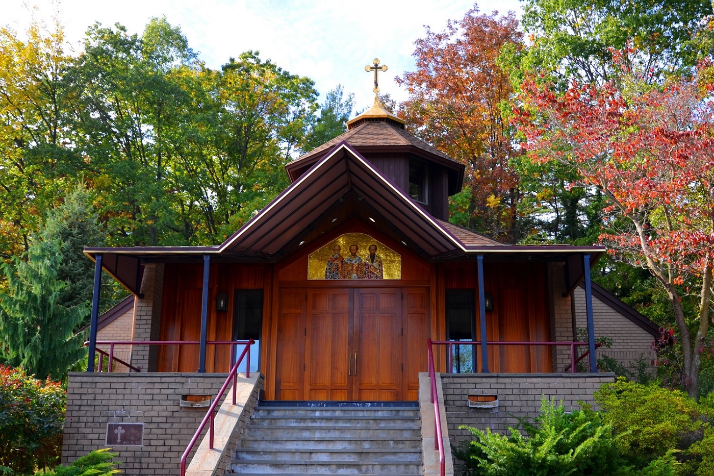 Three Hierarchs Orthodox Chapel, Saint Vladimir&#039s Orthodox Theological Seminary, Crestwood, New York