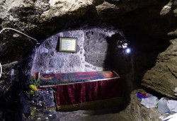 jarek11 
The cave of Apostle Barnaba close to St. Barnaba monastery on occupied aries 
2018-03-12 23:54:43