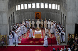 jarek 
Blessing and elevation of main cross on the roof of Hagia Sophia Orthodox church in Warsaw 
2018-05-22 06:14:17