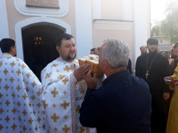 joanikije 
Христос посреди нас ! 
2018-06-05 21:35:44