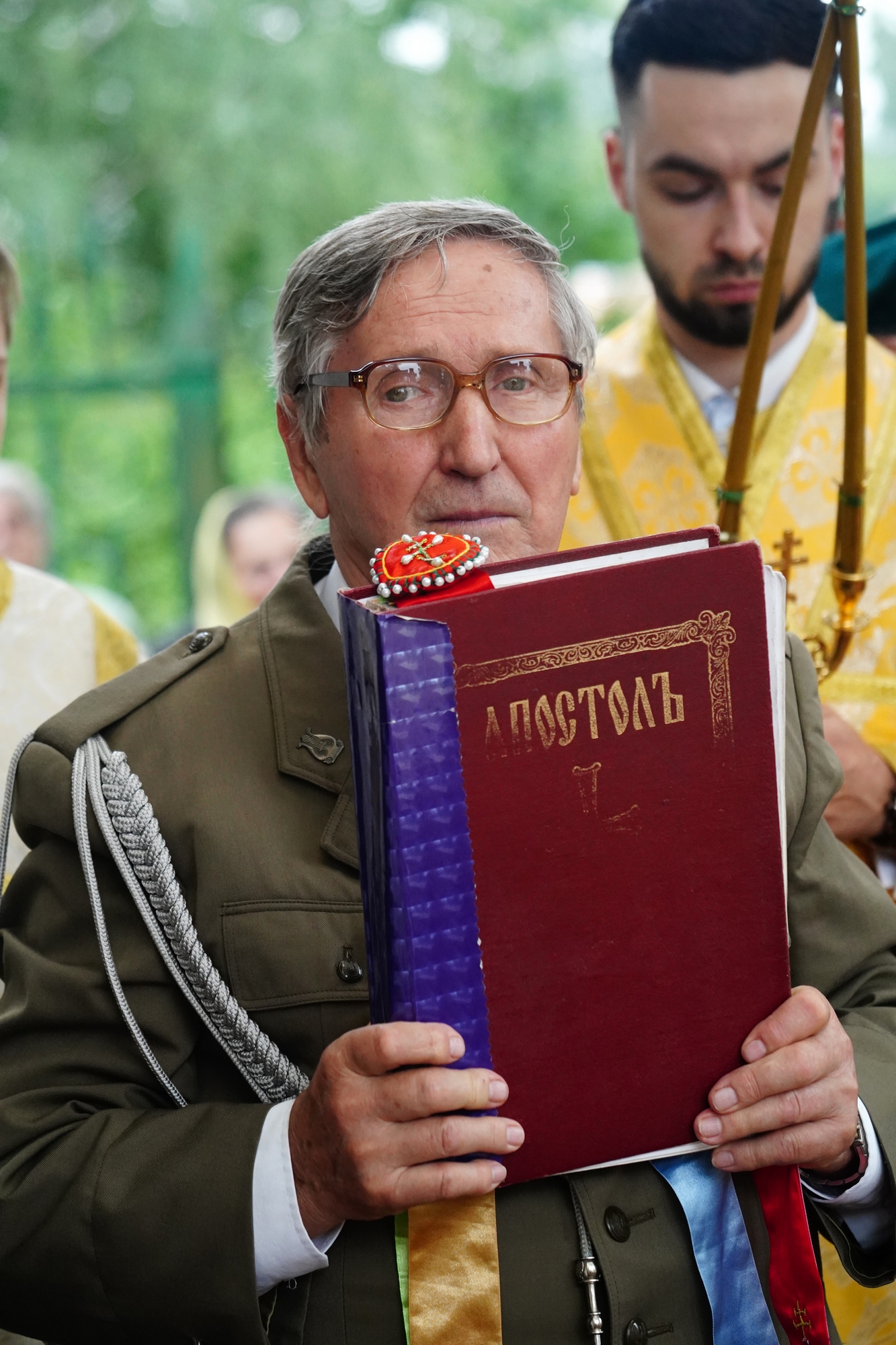 Soldier-reader