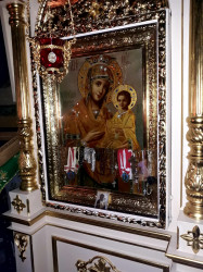 Pawelwaniuk00 
Ikona Matki Bożej Iwierskiej - Monaster Świętego Onufrego w Jabłecznej 
2018-07-03 16:39:34