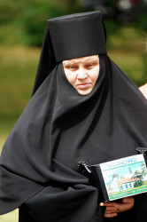jarek 
Nun from Wojnowo Monastery 
2018-07-17 06:55:10