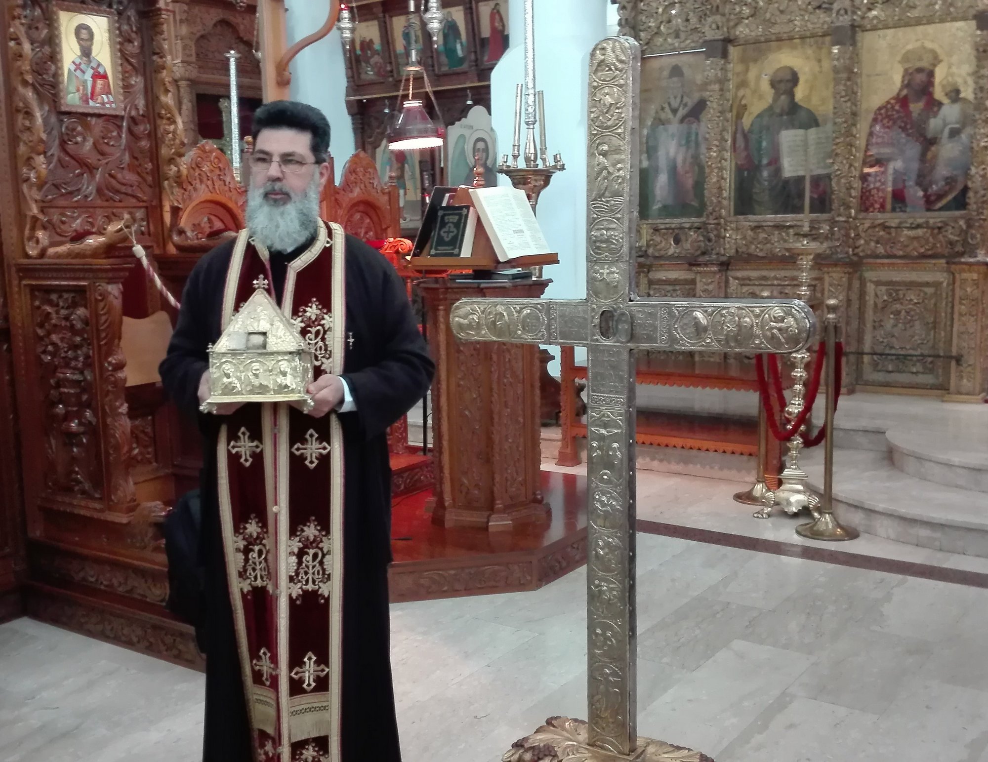 Święty Krzyz i moszczi apostoła Filipa w Omodos 