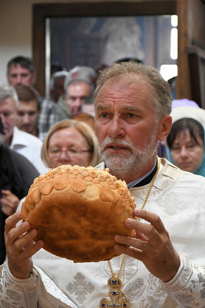 Христос посреди нас
