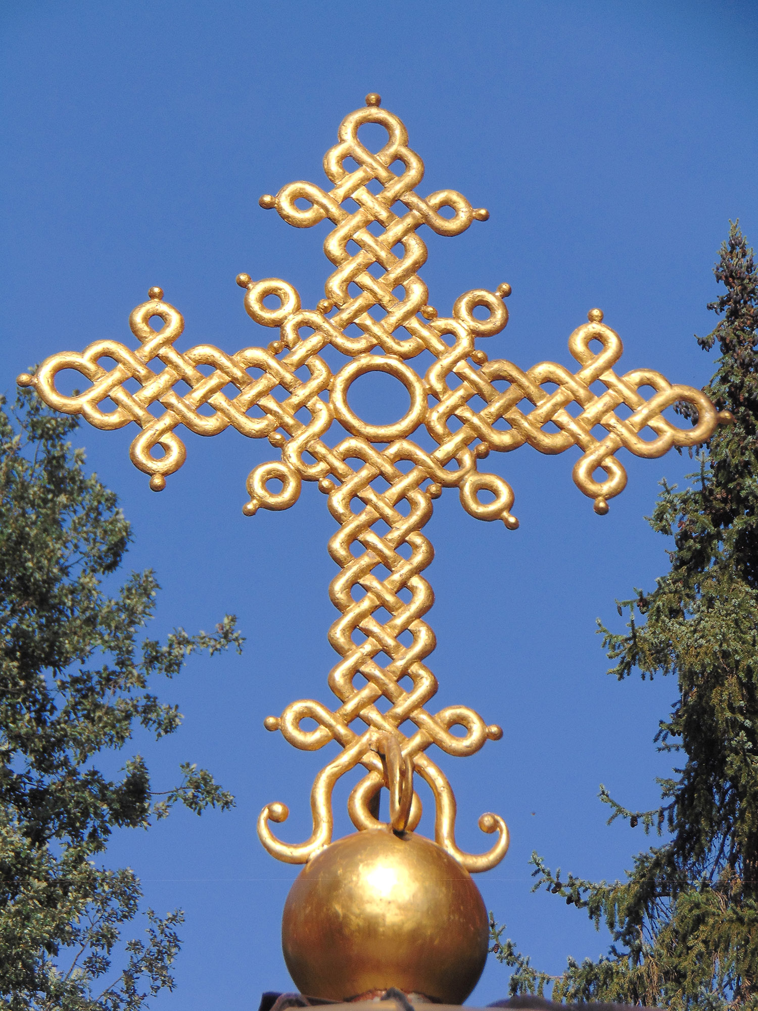 Krst nad izvorom manastira Đunis