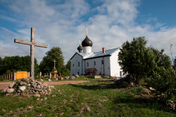 AlexandraP 
Сторожно. Никольская обитель 
2018-08-01 13:45:44
