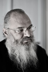 alik 
Fr Savvas Hadjionas 
2018-08-11 12:36:13