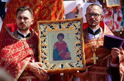 jarek1 
The feast of St. Panteleimon in St. Panteleimon Orthodox church in Białystok 
2018-08-12 14:15:39
